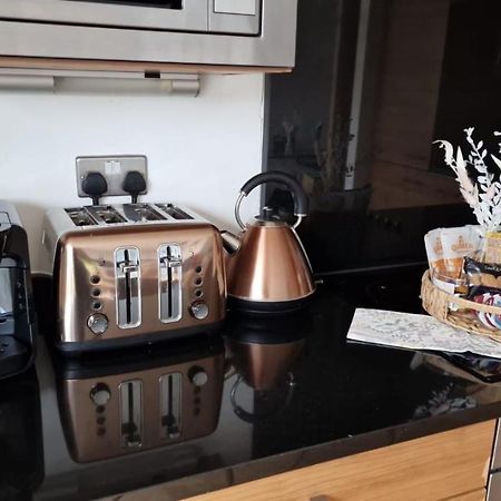 Cartier House At The Leeds Dock Apartment Екстериор снимка
