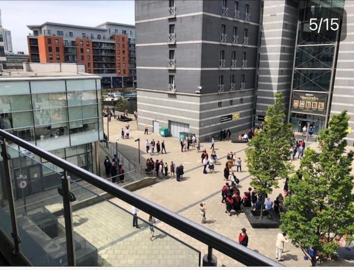 Cartier House At The Leeds Dock Apartment Екстериор снимка