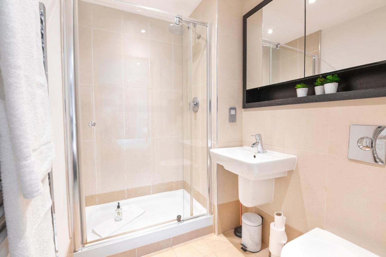 Cartier House At The Leeds Dock Apartment Екстериор снимка