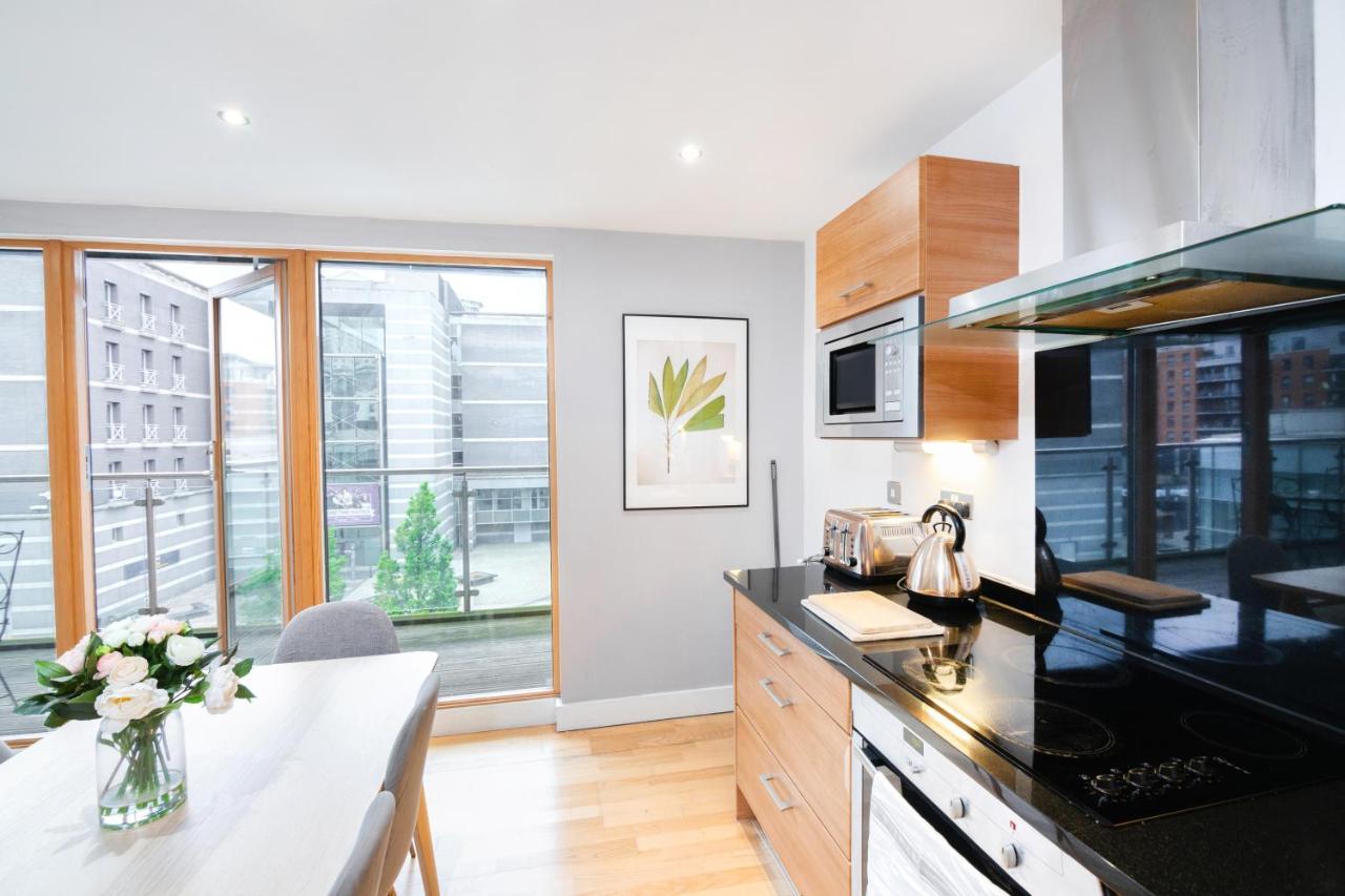 Cartier House At The Leeds Dock Apartment Екстериор снимка